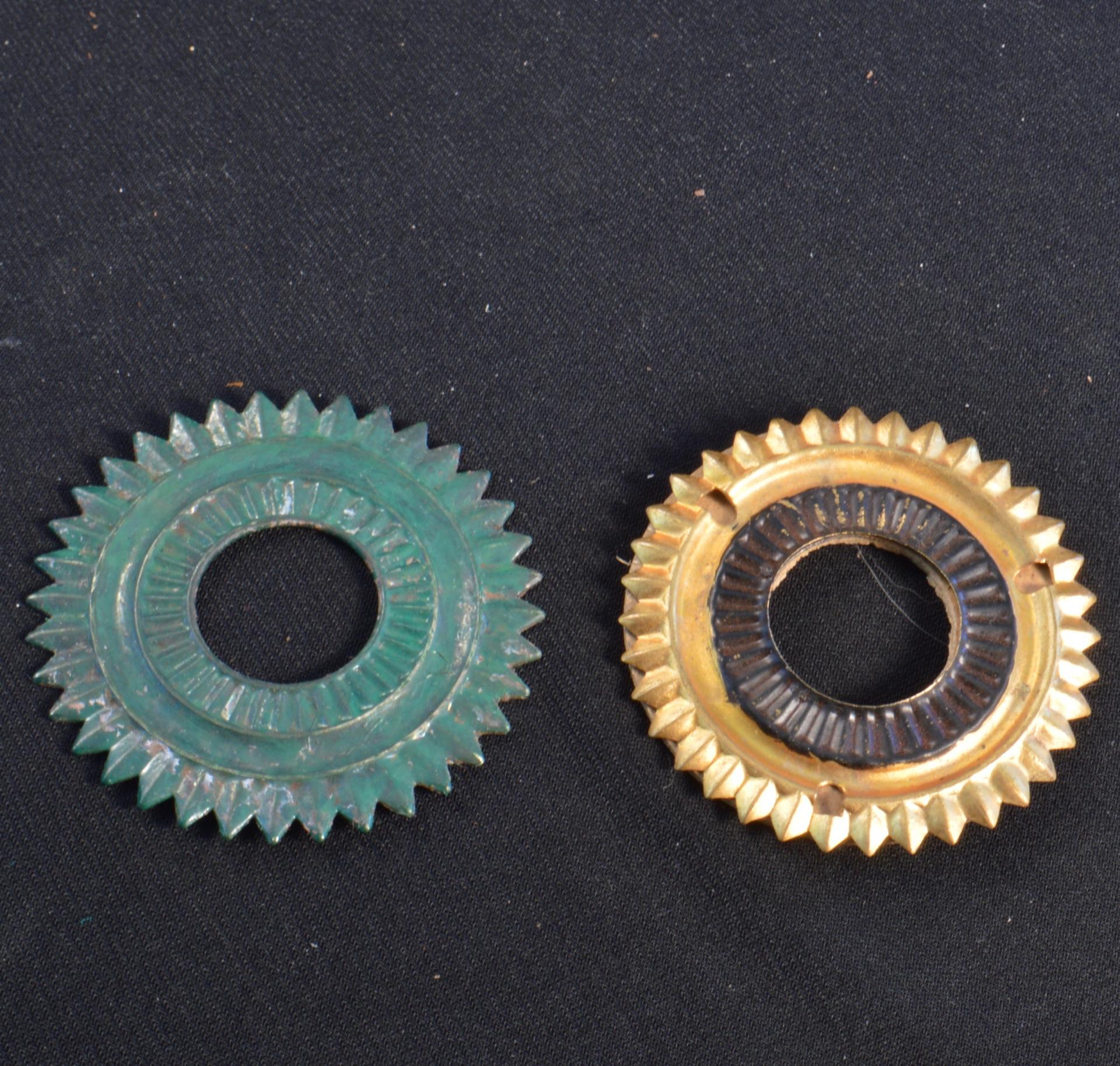 2 Cockades in various condition. Anhalt and Reuss