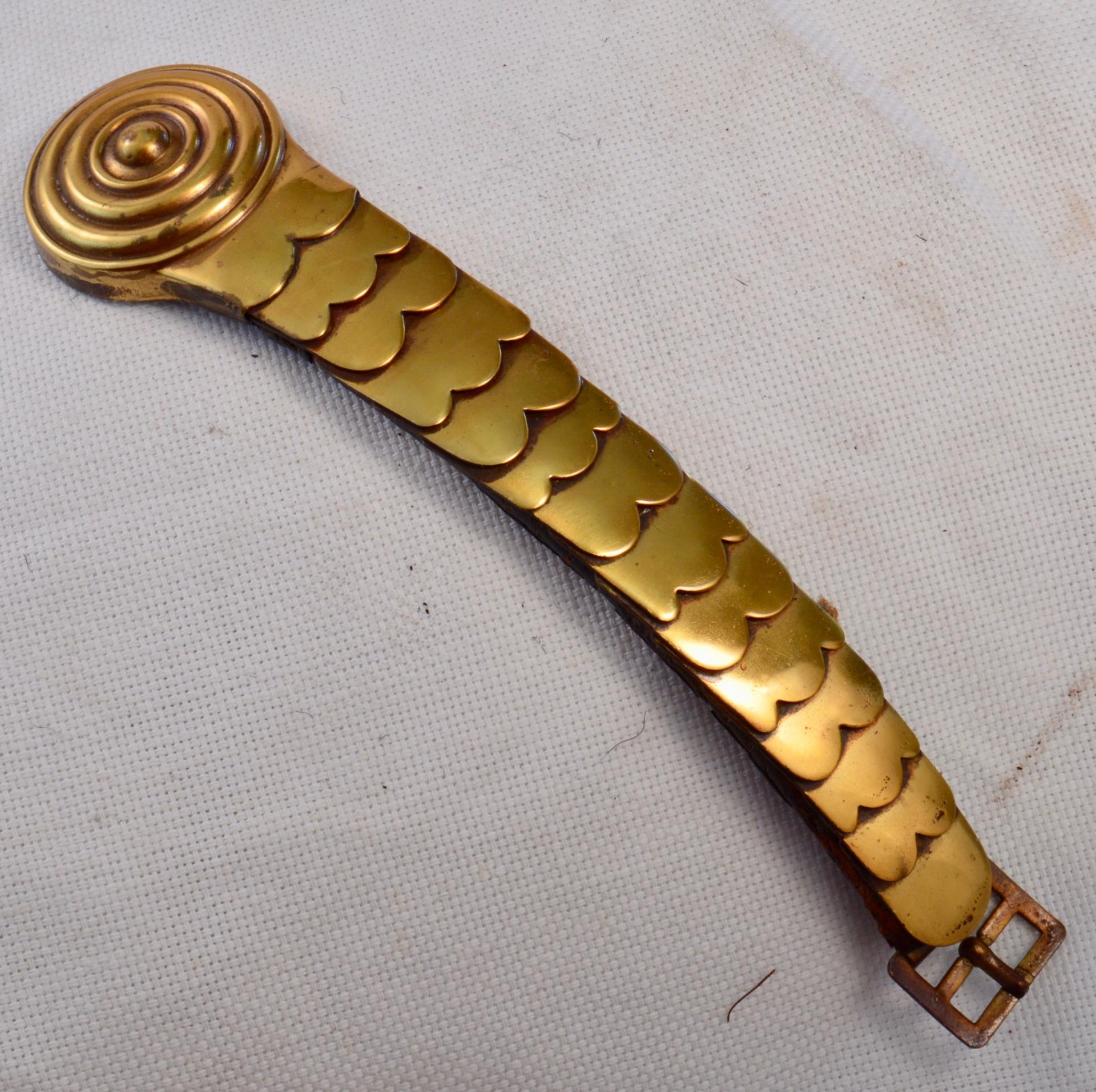 Single "Chasseur or Hussar" chin scale for the Model 1910 helmet