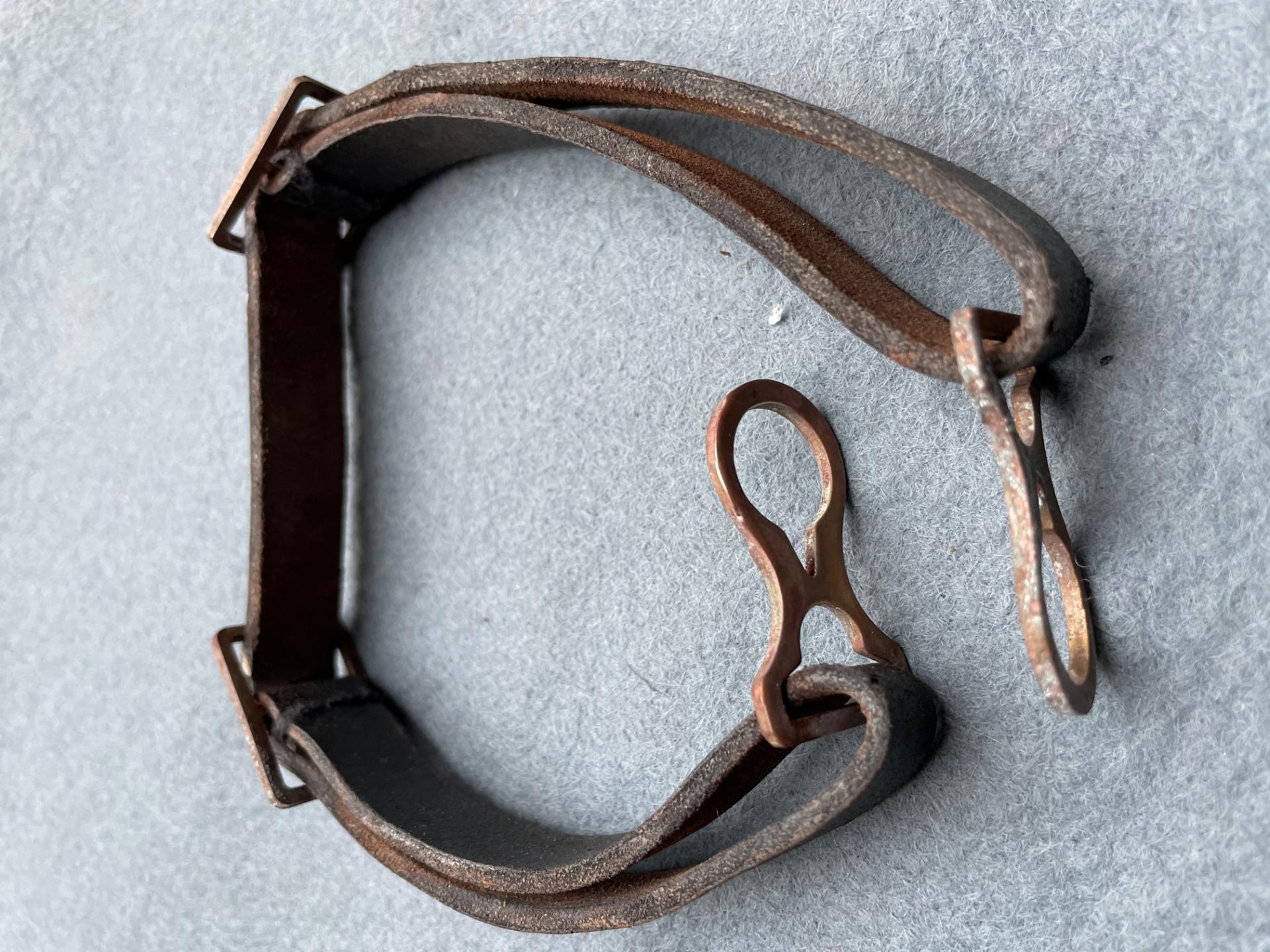 Chinstrap leather for Model 1891 Pickelhaube - Brass fittings