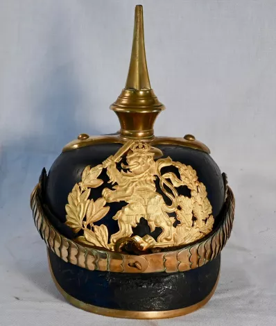 Hessen Infantry Officer Pickelhaube Visuel