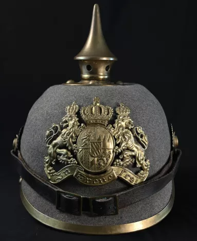 Bavarian Felt Ersatz Wartime Pickelhaube Visuel