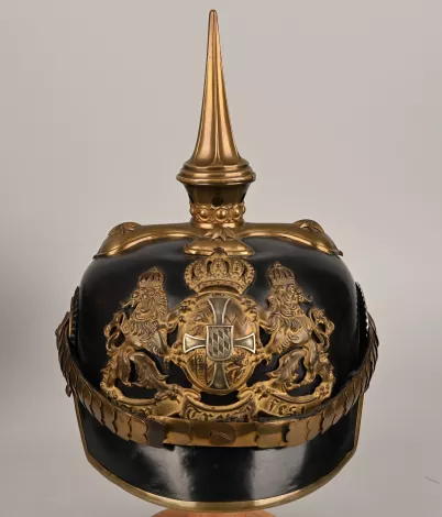 Bavarian Landwehr Infantry Officers Pickelhaube - Named Visuel