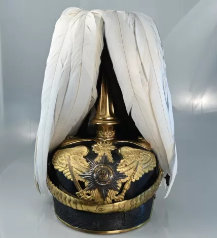 Prussian General Officer Pickelhaube with Original Federbush Visuel