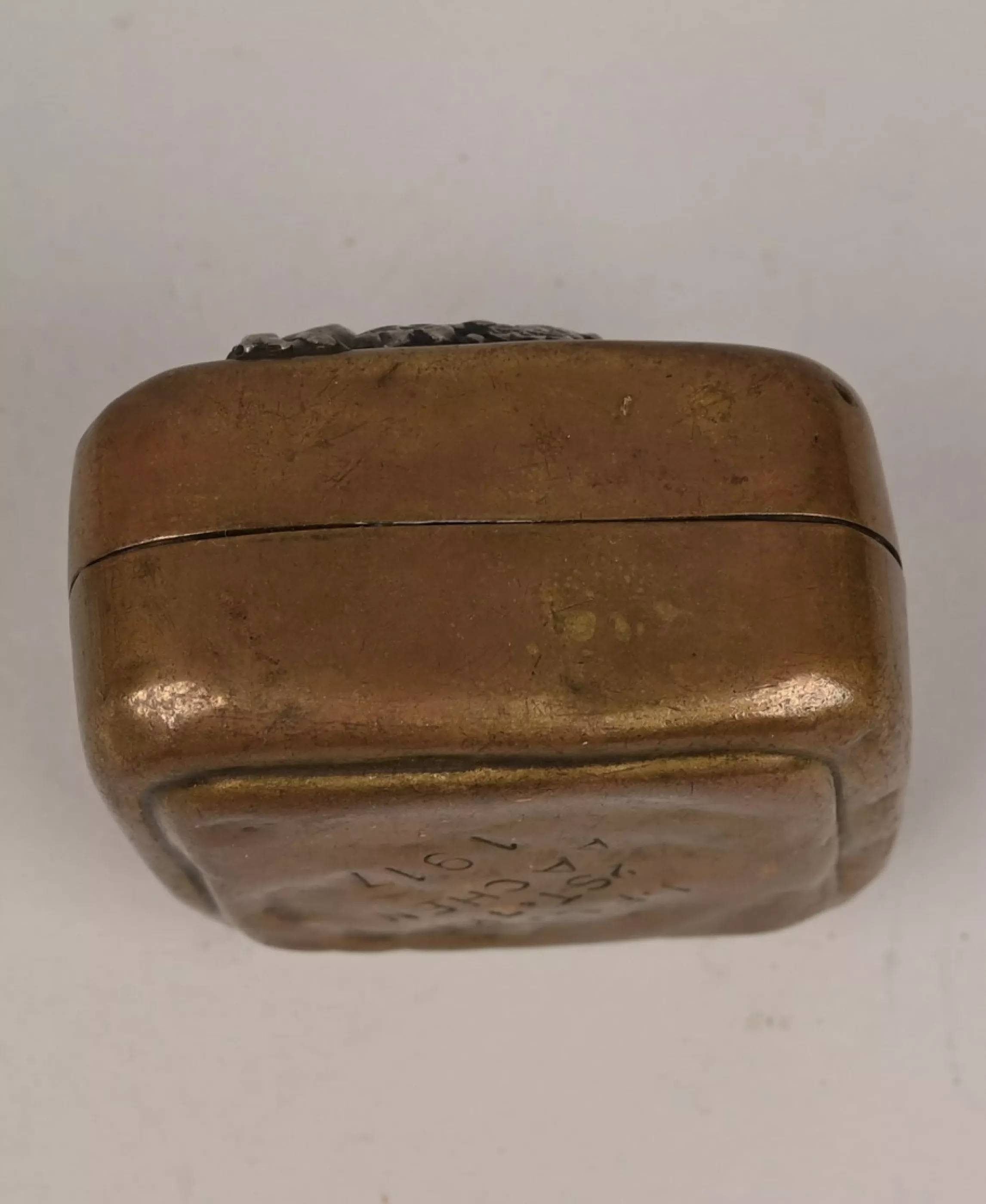 imperial tobacco germany Imperial Prussian Tobacco Box with Flugzeugfüher badge - Uniforms / Other