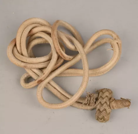 Saxon Hussar Busby Looped cord with NCO Toggle Visuel