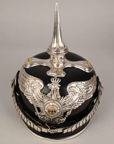 Prussian General a la Suite Pickelhaube Visuel
