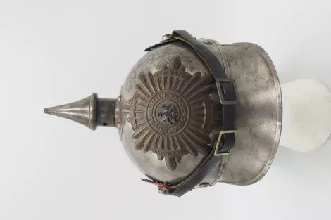 Prussian Garde du Corps Model 1915 Pickelhaube - RARE Visuel