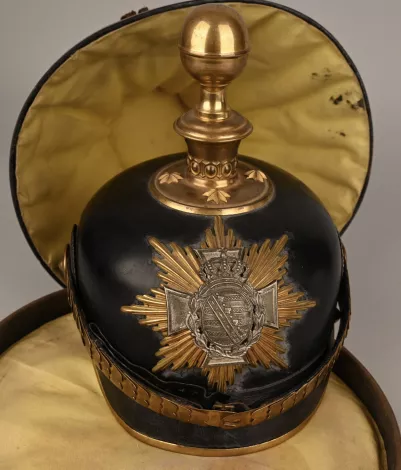 Saxon Field Artillery Reserve Officer Pickelhaube - with Case Visuel